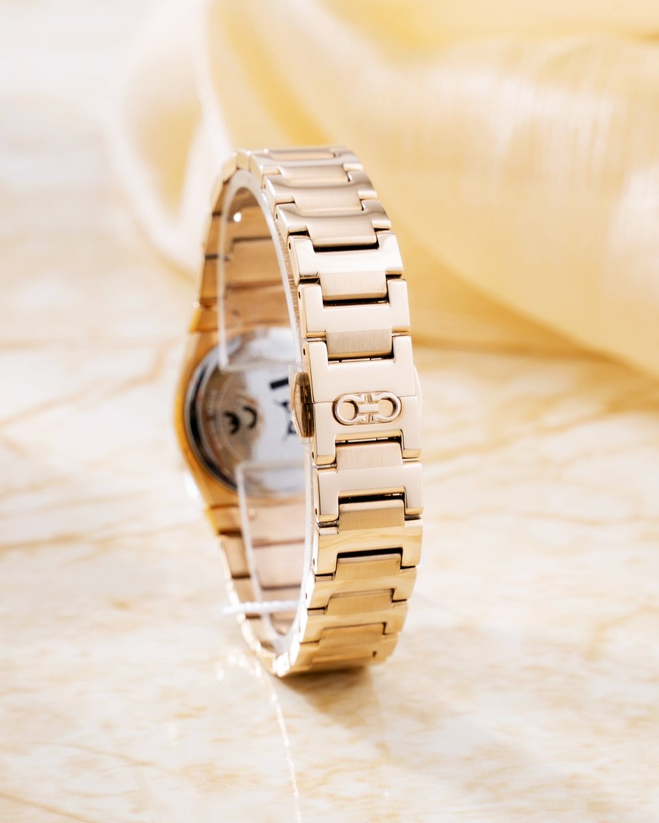 FERRAGAMO Đồng Hồ Nữ Vega Lady SFYG00621 - L&M Luxury Timepieces