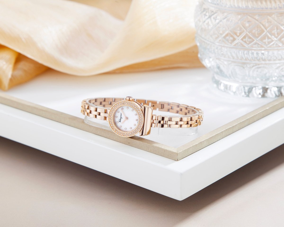 FERRAGAMO GANCINO LINK - L&M Luxury Timepieces