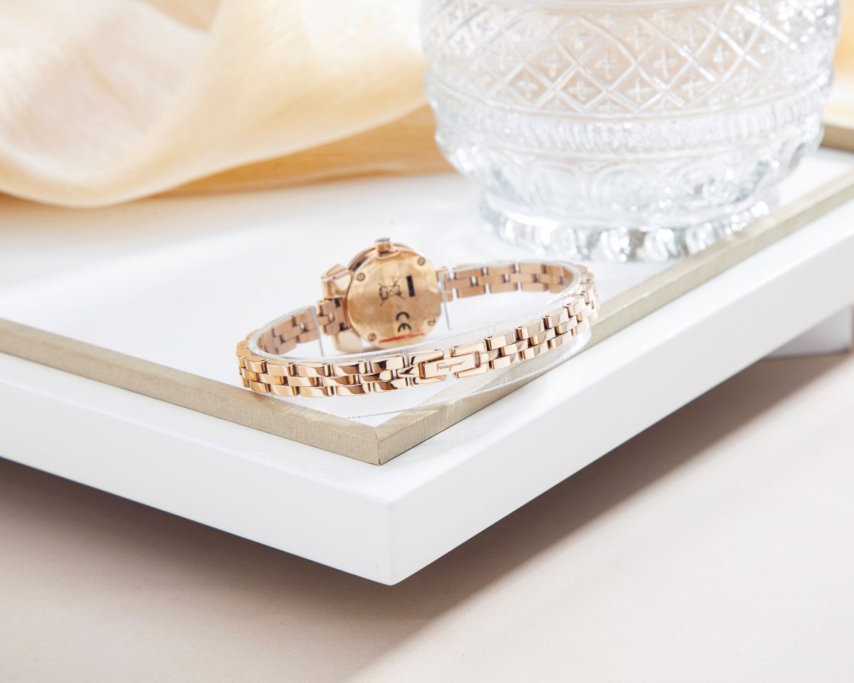 FERRAGAMO GANCINO LINK - L&M Luxury Timepieces