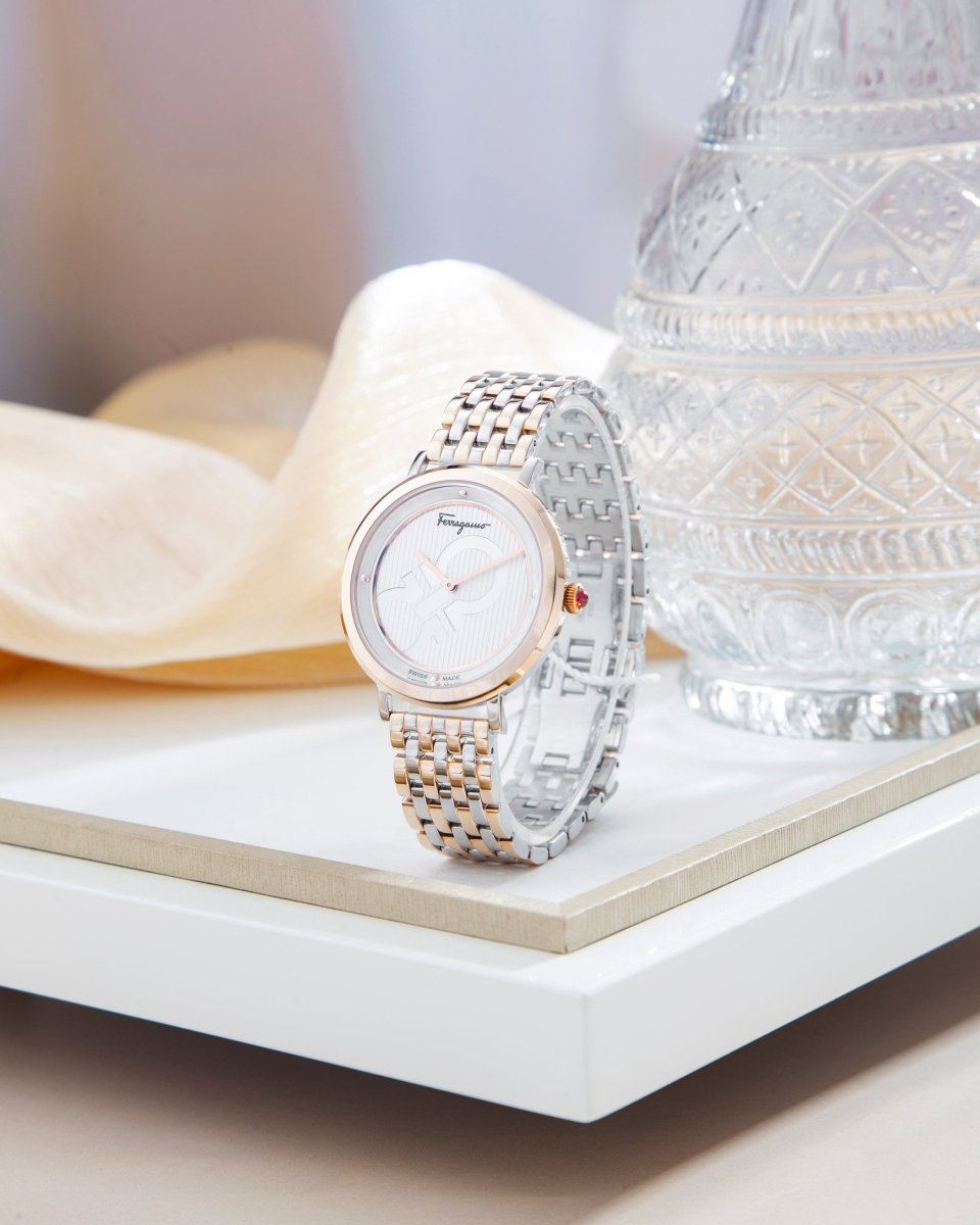 FERRAGAMO Salvatore Ferragamo Logomania - L&M Luxury Timepieces