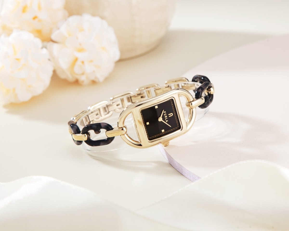 FURLA Đồng Hồ Nữ Chain Square Logo WW00026002L2 - L&M Luxury Timepieces