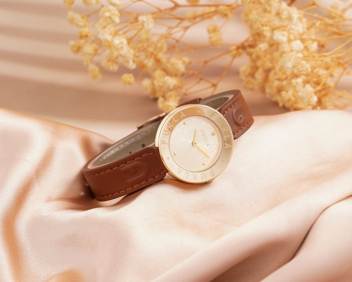FURLA Đồng Hồ Nữ Essential WW00004002L2 - L&M Luxury Timepieces