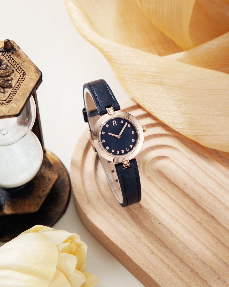 FURLA Đồng Hồ Nữ Logo Links WW00006013L3 - L&M Luxury Timepieces