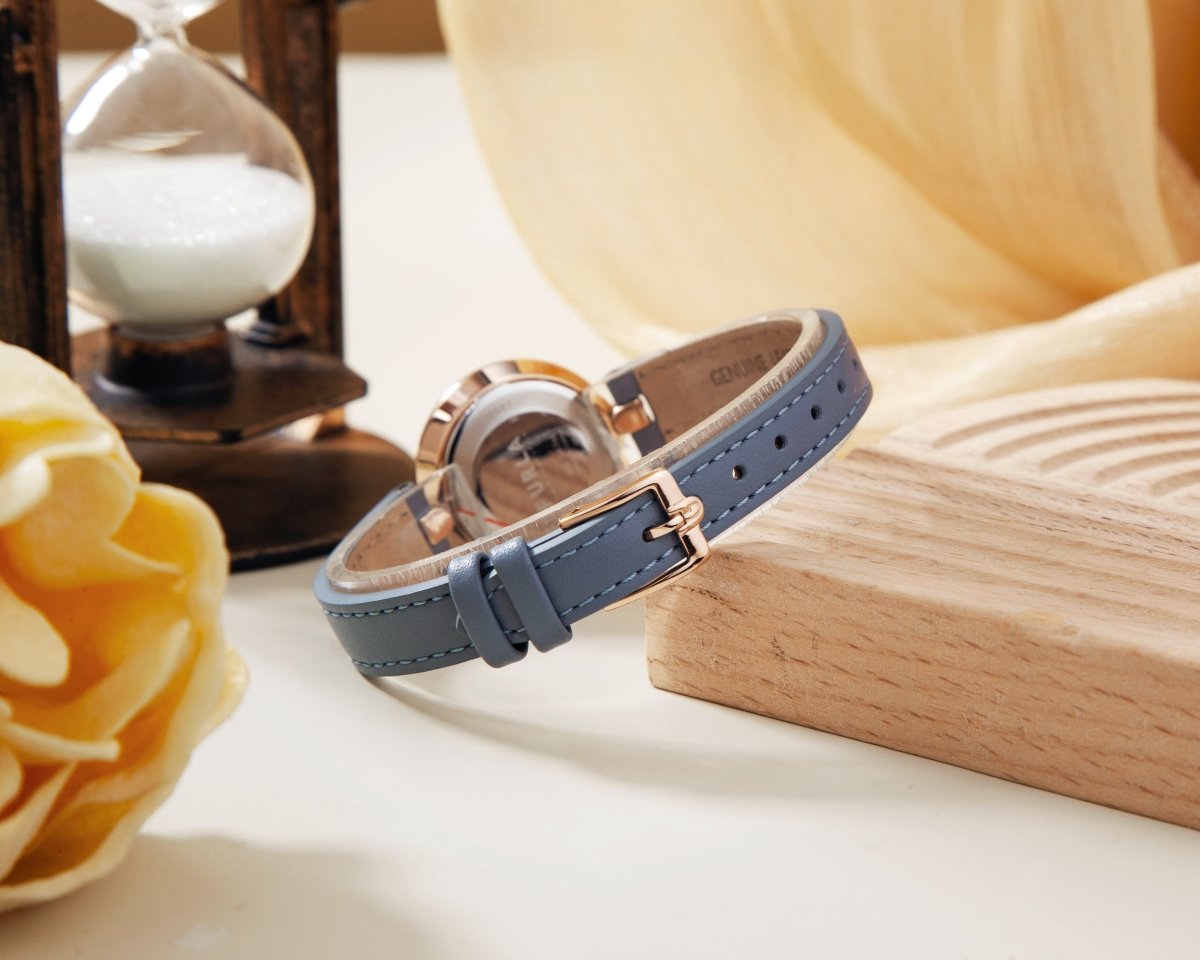 FURLA Đồng Hồ Nữ Logo Links WW00006007L3 - L&M Luxury Timepieces