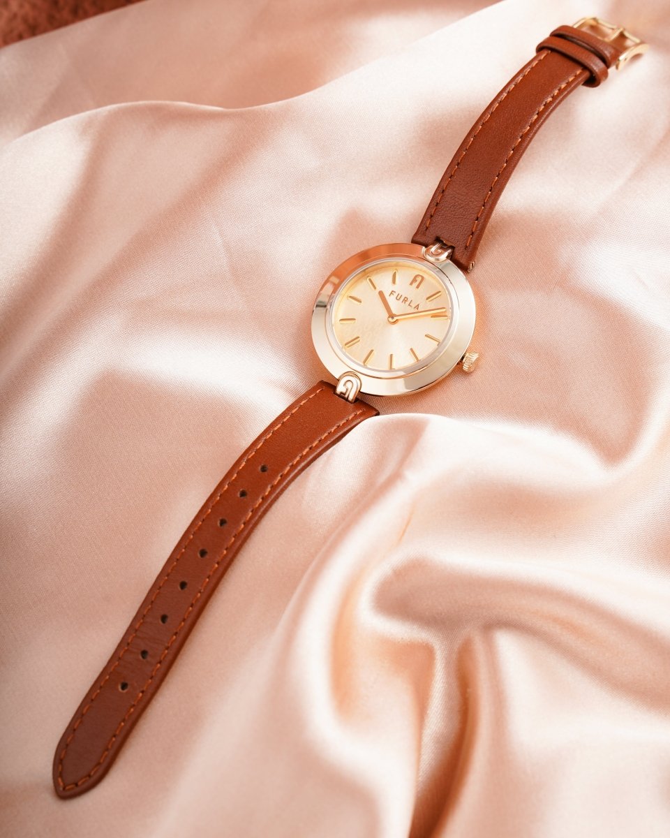 FURLA Đồng Hồ Nữ Logo Links WW00002002L2 - L&M Luxury Timepieces