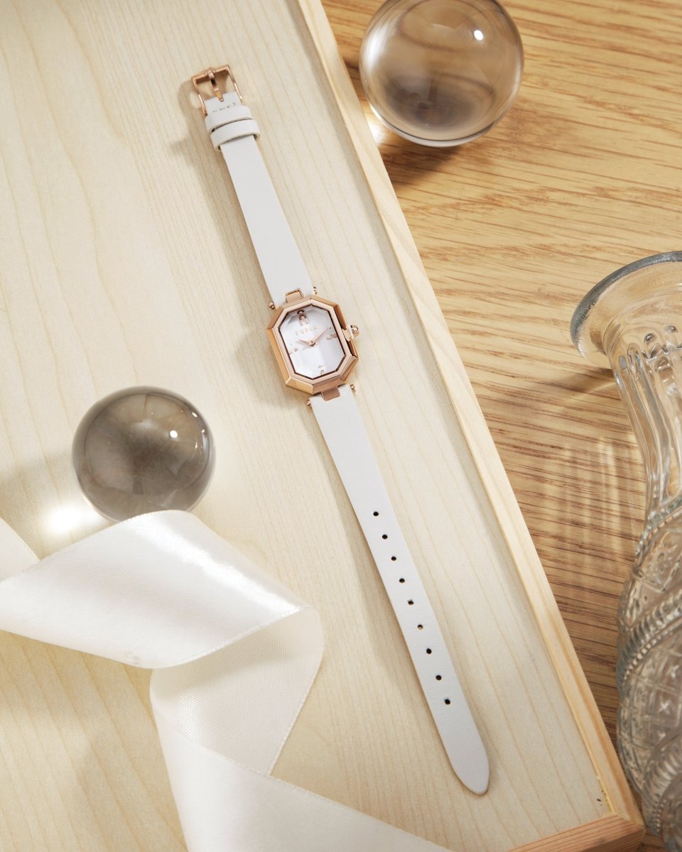 FURLA Đồng Hồ Nữ Octagonal WW00044011L3 - L&M Luxury Timepieces