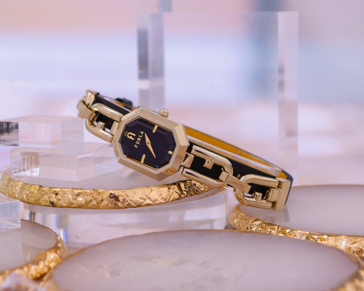 FURLA Đồng Hồ Nữ Octagonal WW00044004L2 - L&M Luxury Timepieces