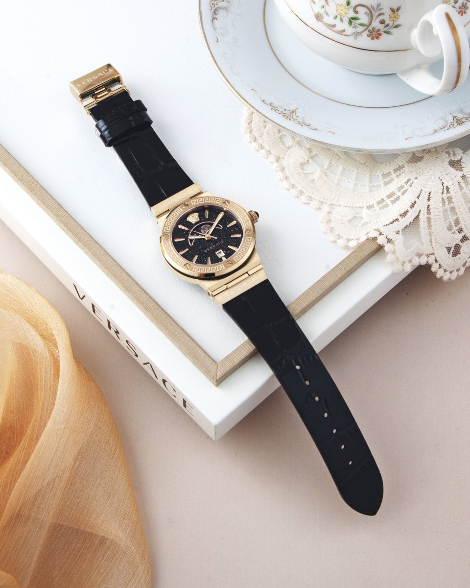 Greca Logo Moonphase - L&M Luxury Timepieces