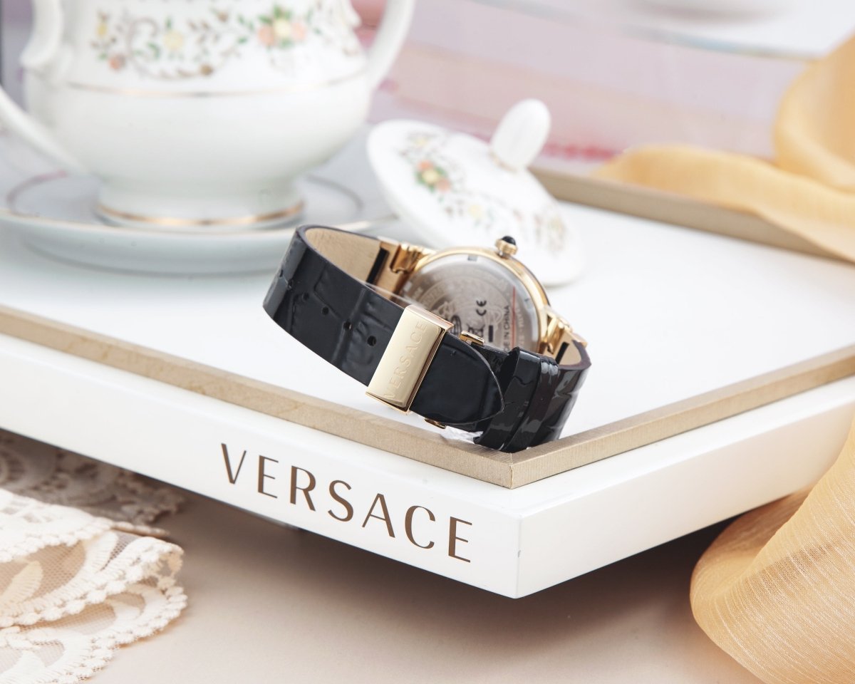 Greca Logo Moonphase - L&M Luxury Timepieces