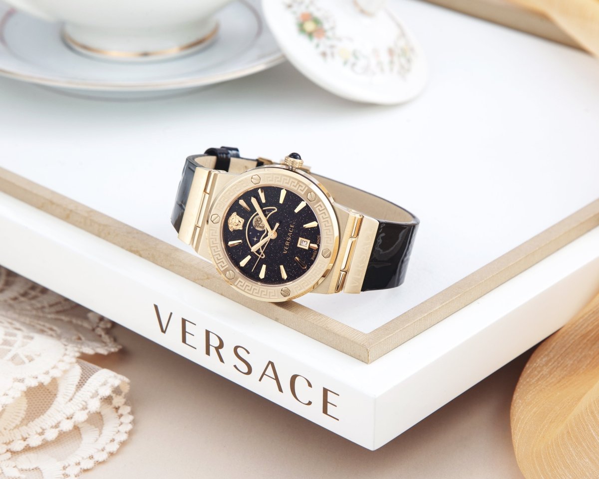 Greca Logo Moonphase - L&M Luxury Timepieces