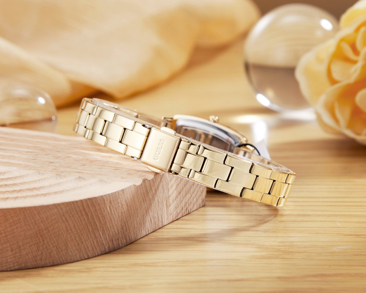 GUESS Đồng Hồ Nữ Brilliant GW0611L2 - L&M Luxury Timepieces