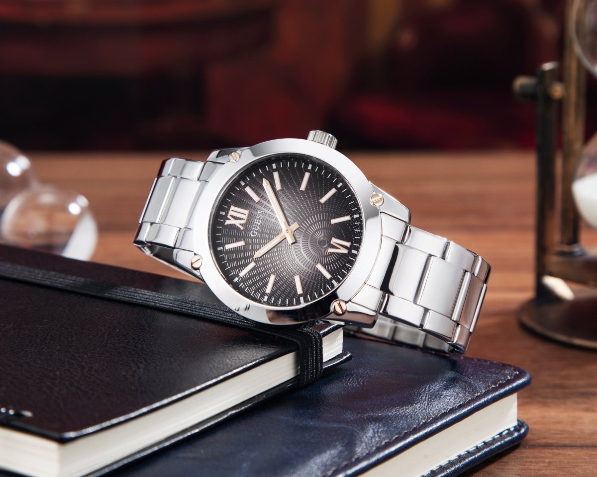 GUESS Đồng Hồ Nam Crescent GW0574G1 - L&M Luxury Timepieces