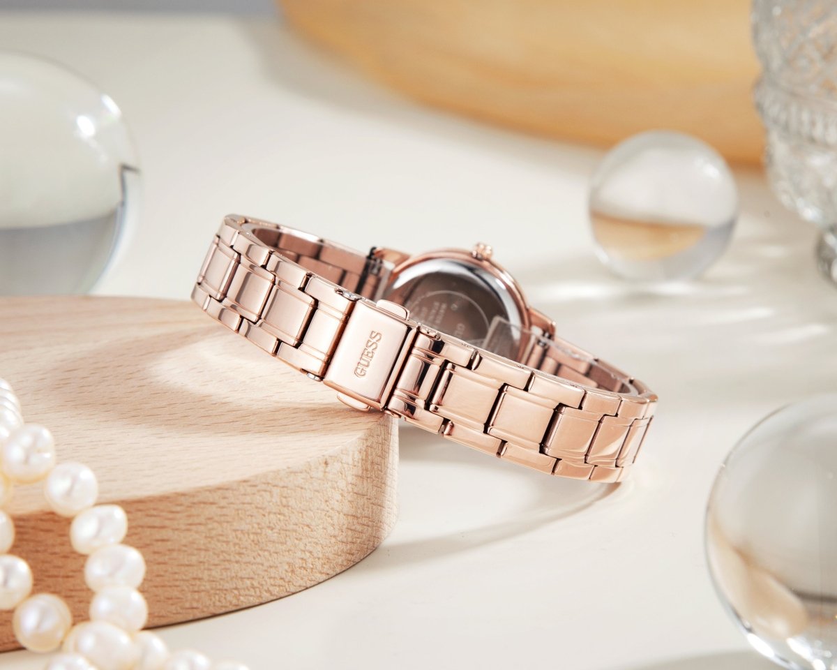 GUESS Đồng Hồ Nữ Melody GW0468L3 - L&M Luxury Timepieces
