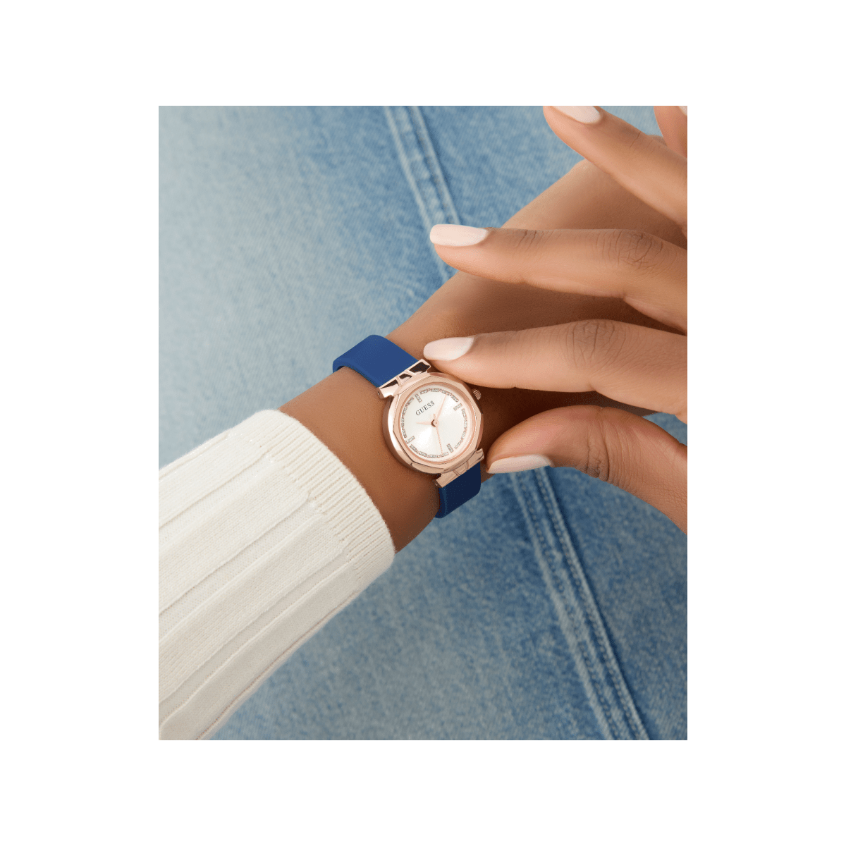 GUESS Đồng Hồ Nữ Mini Rumour GW0928L3 - L&M Luxury Timepieces