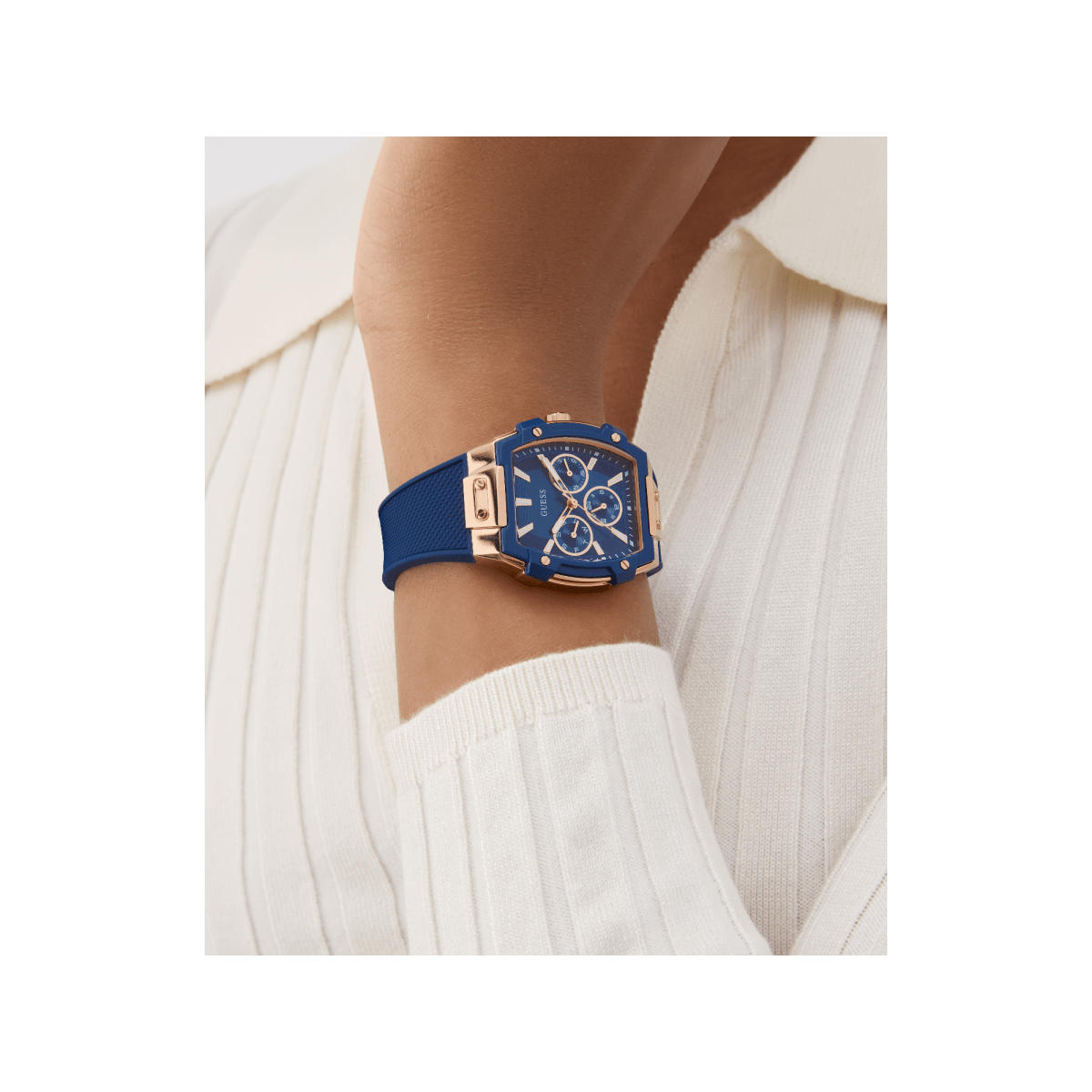 GUESS Đồng Hồ Nữ Phoenix GW0945L4 - L&M Luxury Timepieces