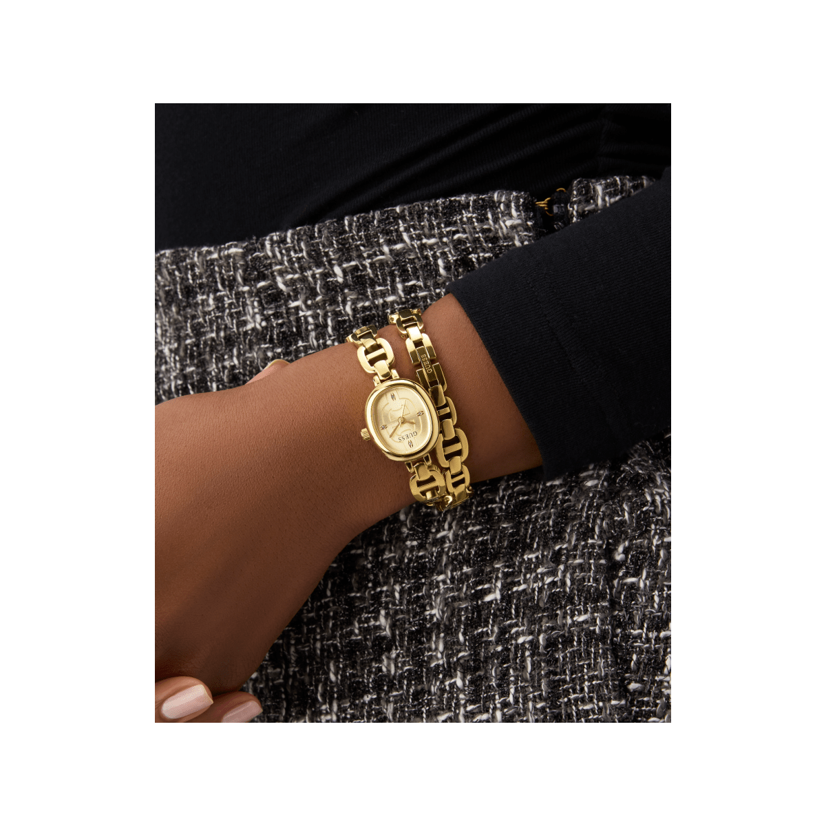 GUESS Đồng Hồ Nữ Vivian GW0940L2 - L&M Luxury Timepieces