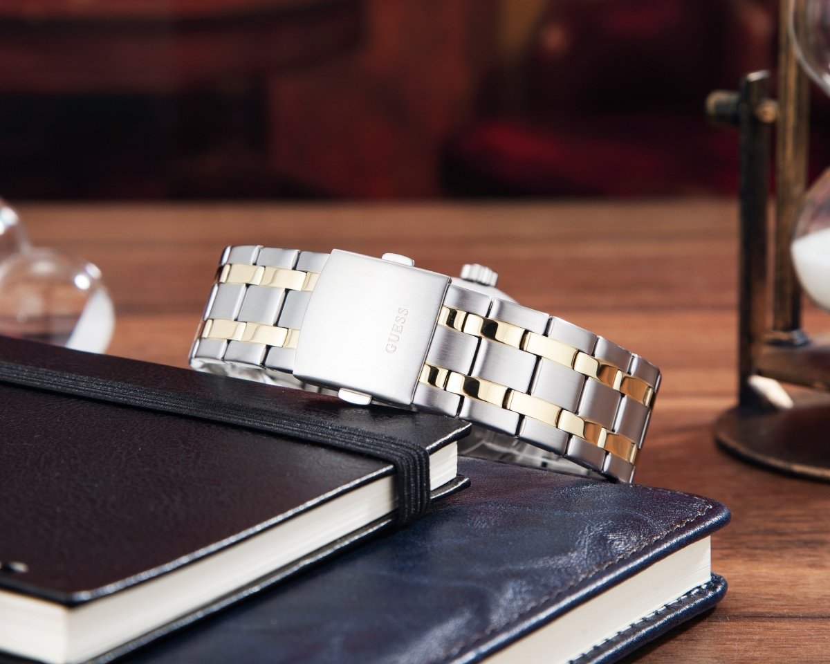 GUESS Đồng Hồ Nam Escape GW0661G4 - L&M Luxury Timepieces