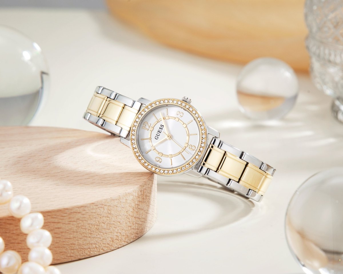 GUESS Đồng Hồ Nữ Melody GW0468L4 - L&M Luxury Timepieces