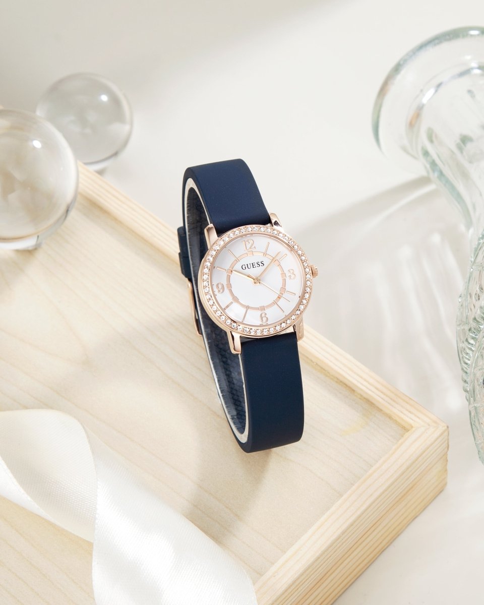 GUESS Đồng Hồ Nữ Melody GW0469L2 - L&M Luxury Timepieces