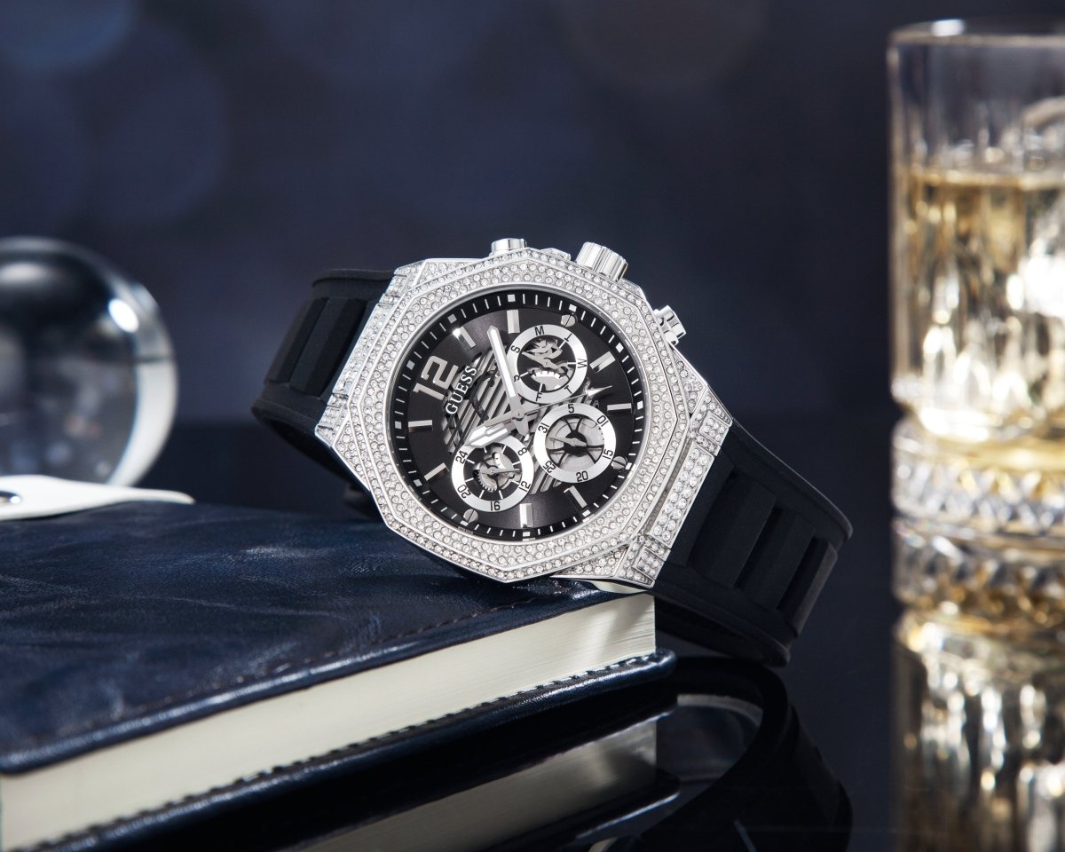 GUESS Đồng Hồ Nam Momentum GW0518G1 - L&M Luxury Timepieces