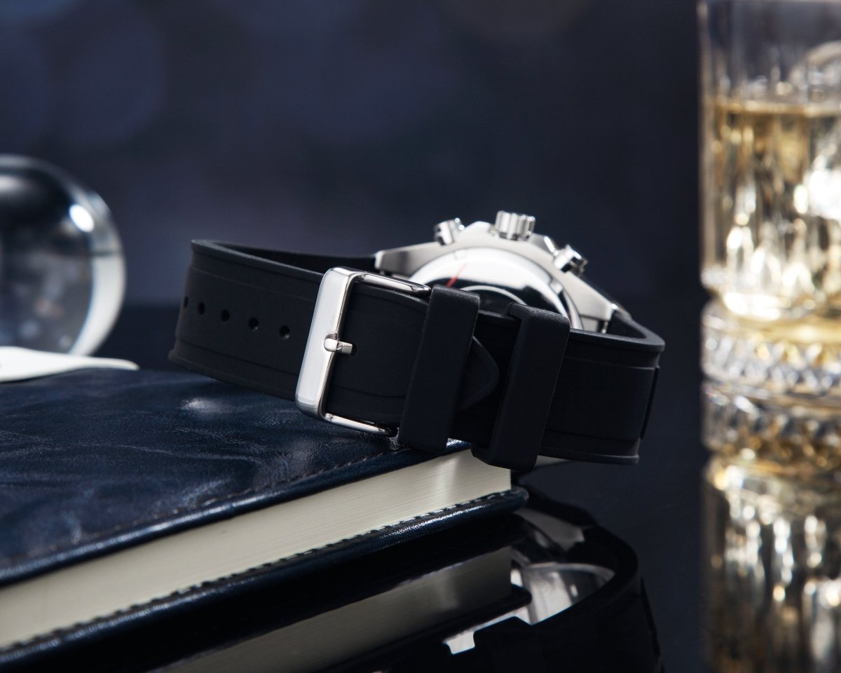 GUESS Đồng Hồ Nam Momentum GW0518G1 - L&M Luxury Timepieces
