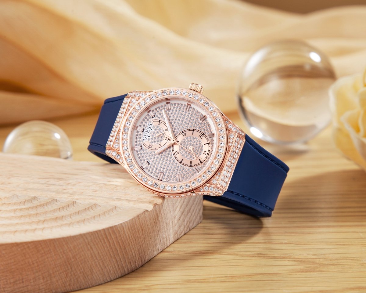 GUESS Đồng Hồ Nữ Princess GW0439L4 - L&M Luxury Timepieces