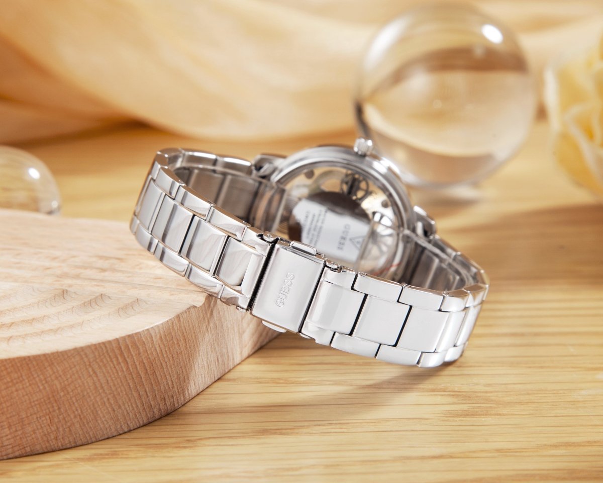 GUESS Đồng Hồ Nữ Quattro Clear GW0300L1 - L&M Luxury Timepieces