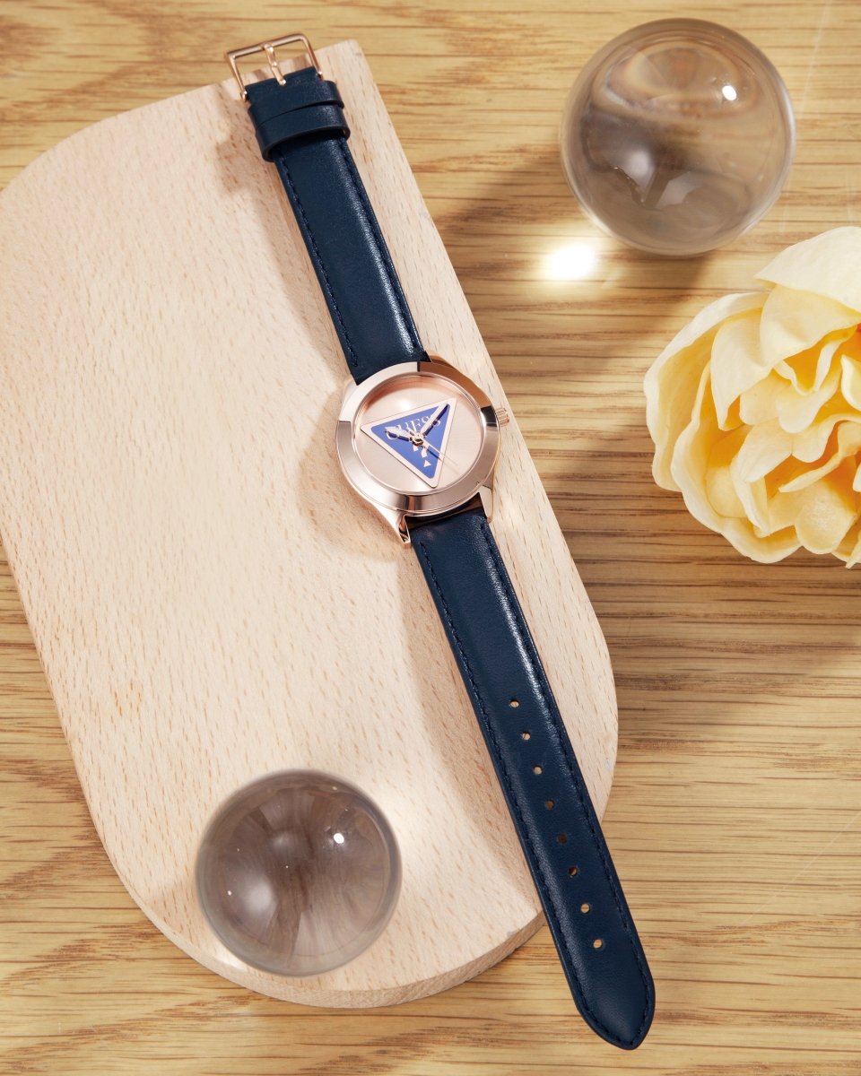 GUESS Đồng Hồ Nữ Tri Plaque GW0744L3 - L&M Luxury Timepieces