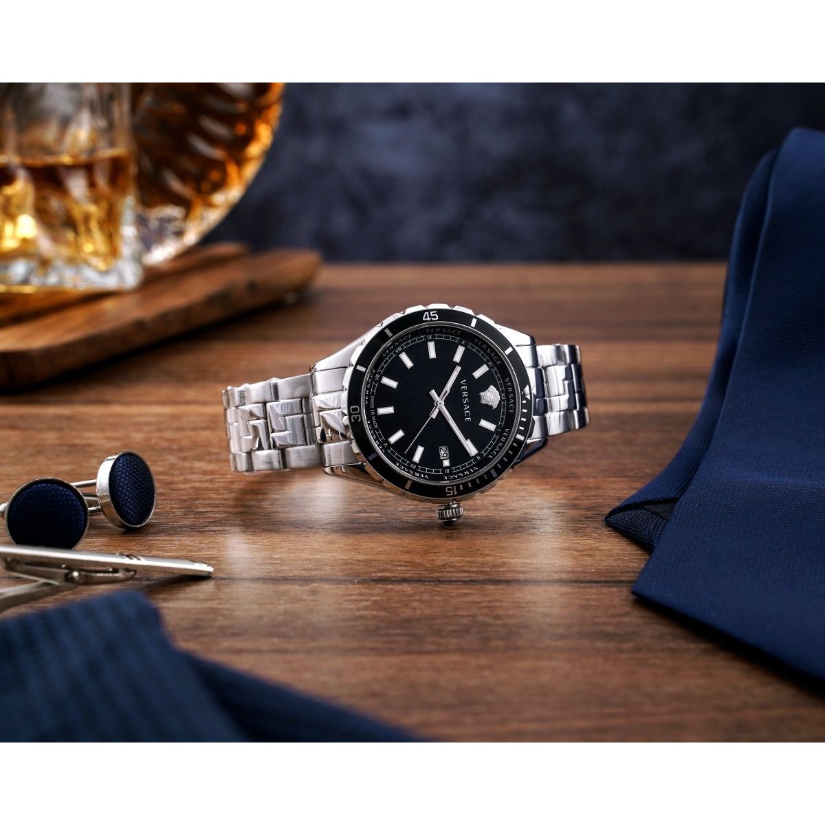 VERSACE Đồng Hồ Nam Hellenyium Gent VE3A00520 - L&M Luxury Timepieces