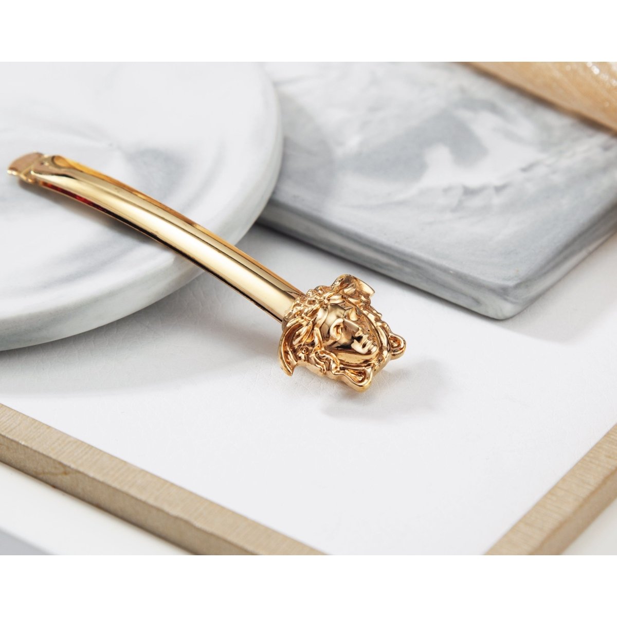 Kẹp VERSACE - L&M Luxury Timepieces