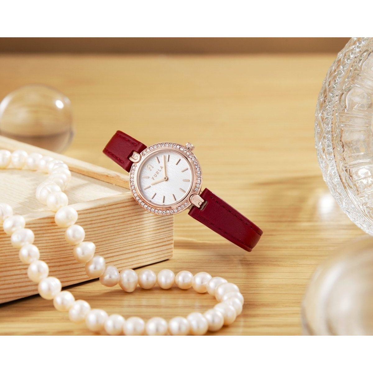 Logo Links - L&M Luxury Timepieces