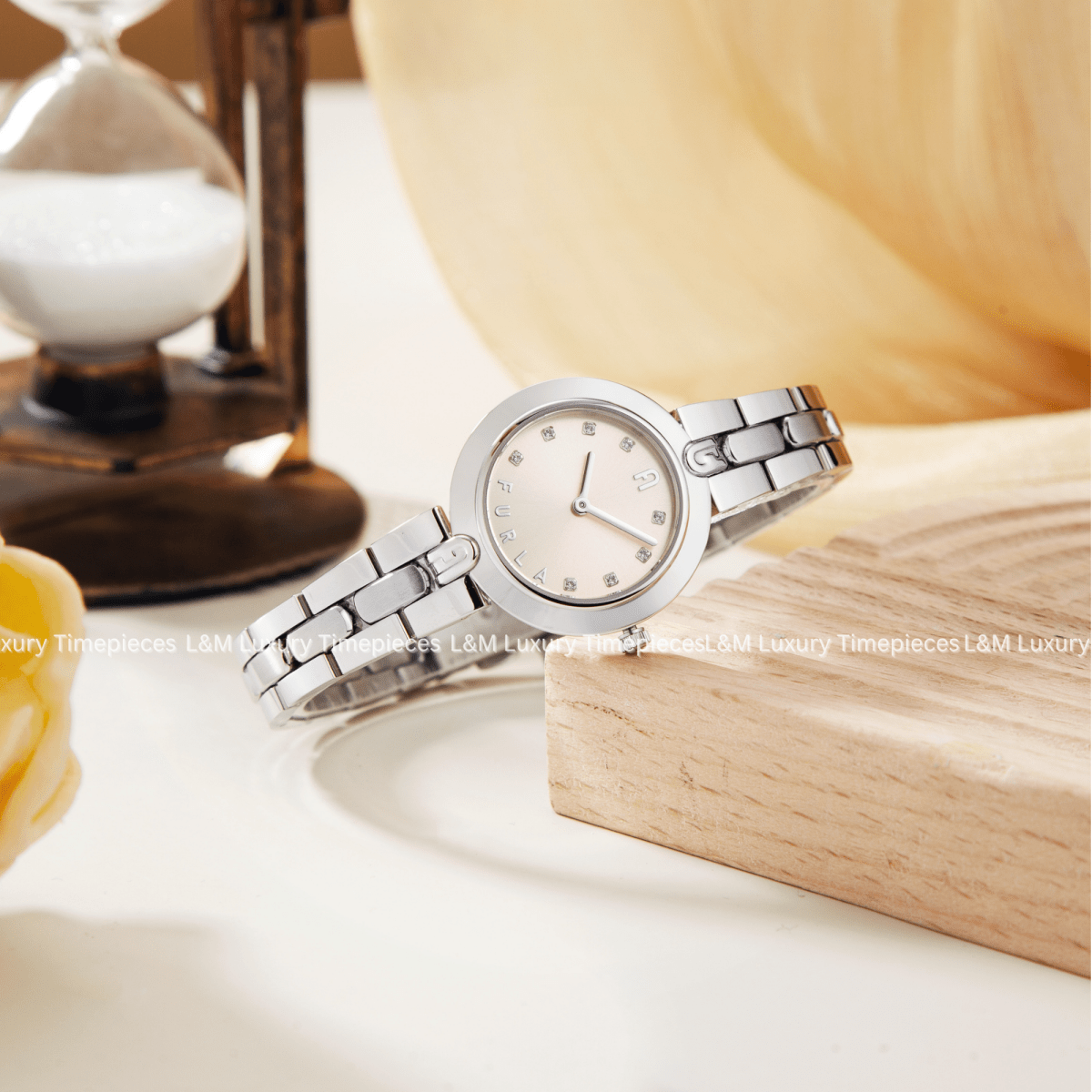 Logo Links - L&M Luxury Timepieces