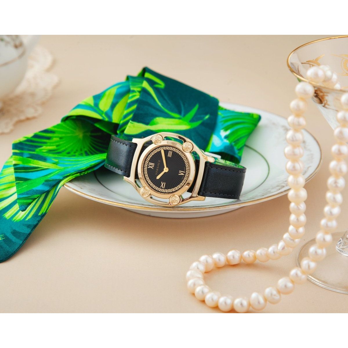 VERSACE Đồng Hồ Nữ Medusa Frame VEVF00820 - L&M Luxury Timepieces