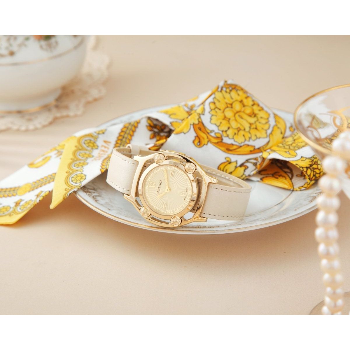 VERSACE Đồng Hồ Nữ Medusa Frame VEVF00620 - L&M Luxury Timepieces