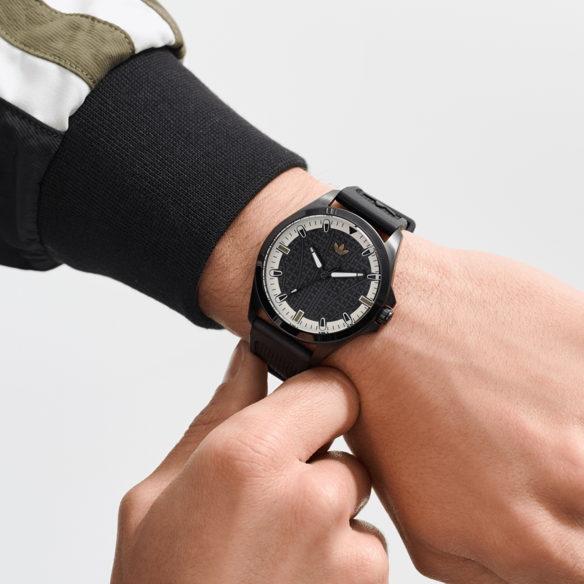 ORIGINALS ICONIC ONE - L&M Luxury Timepieces
