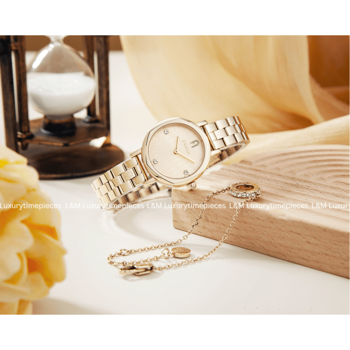 PETITE SHAPE - L&M Luxury Timepieces