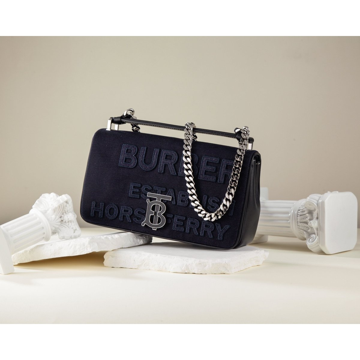Túi xách BURBERRY - L&M Luxury Timepieces