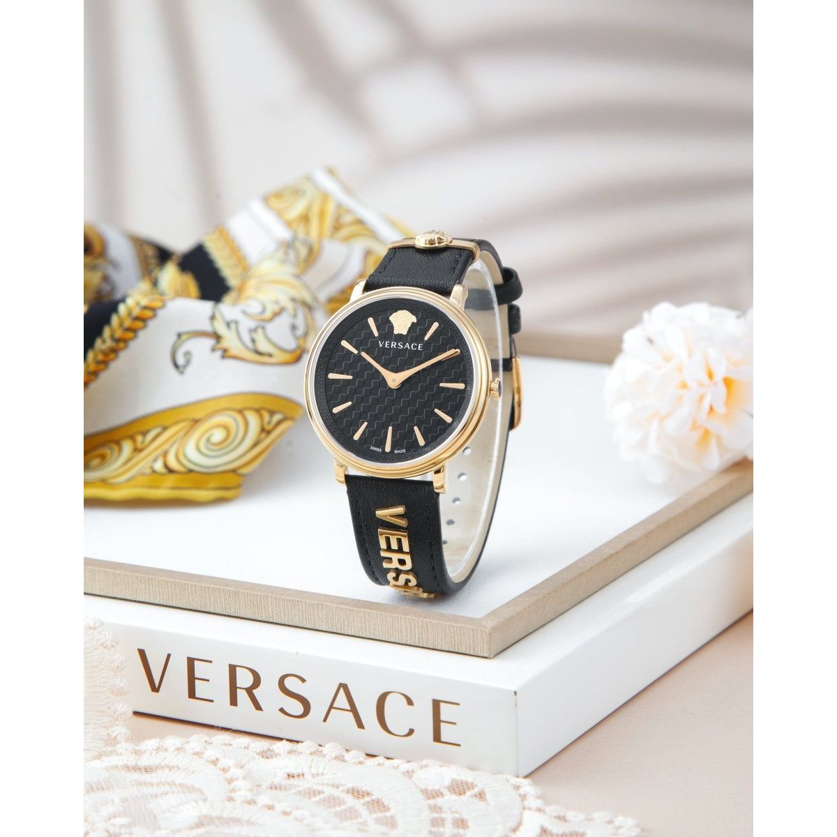 VERSACE Đồng Hồ Nữ V - Circle VE8104622 - L&M Luxury Timepieces