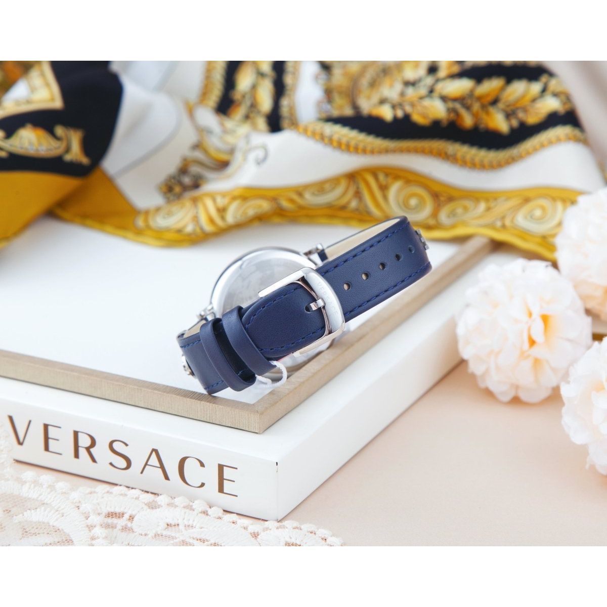 V - Circle - L&M Luxury Timepieces