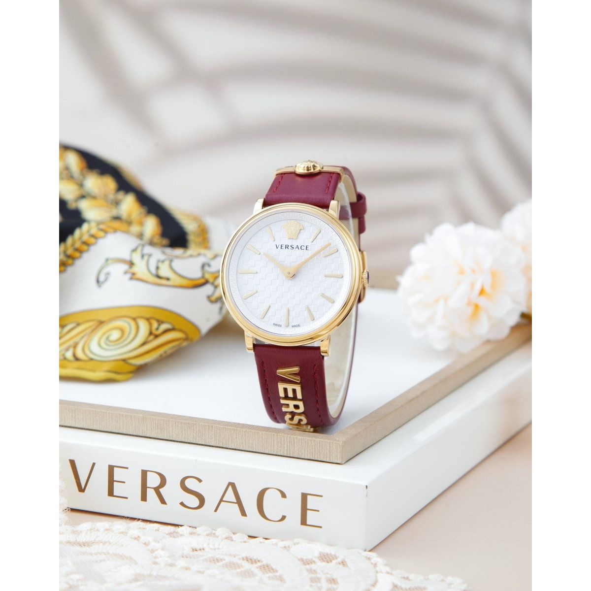VERSACE Đồng Hồ Nữ V - Circle VE8104322 - L&M Luxury Timepieces