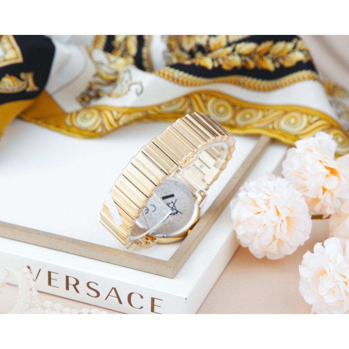 VERSACE Đồng Hồ Nữ V Circle VE8101519 - L&M Luxury Timepieces