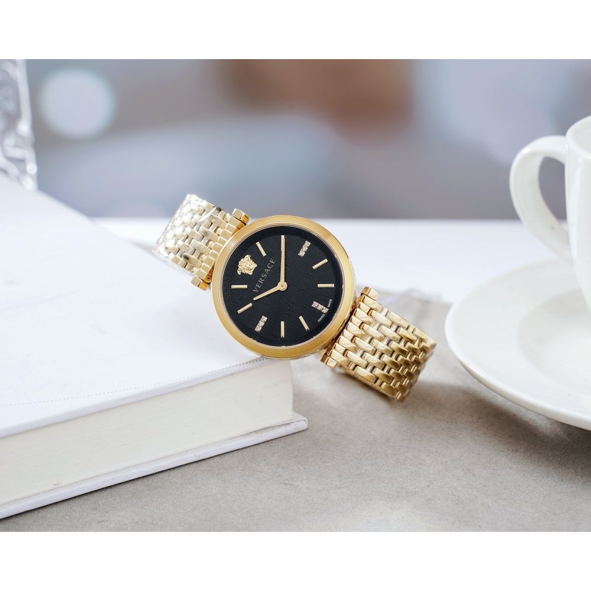 V - Twist Diamond - L&M Luxury Timepieces