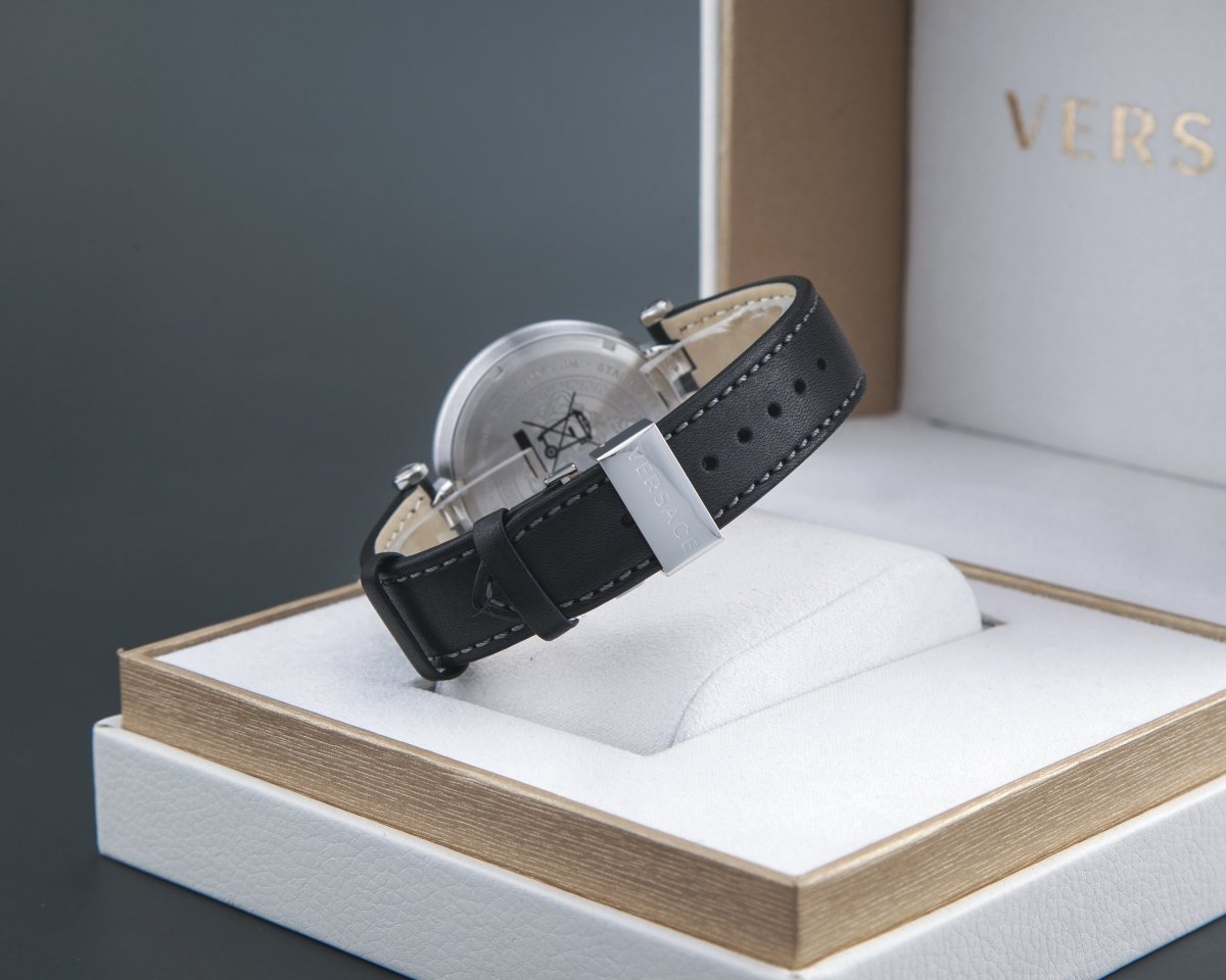 VERSACE Đồng Hồ Nam Greca Sport VEZ300221 - L&M Luxury Timepieces