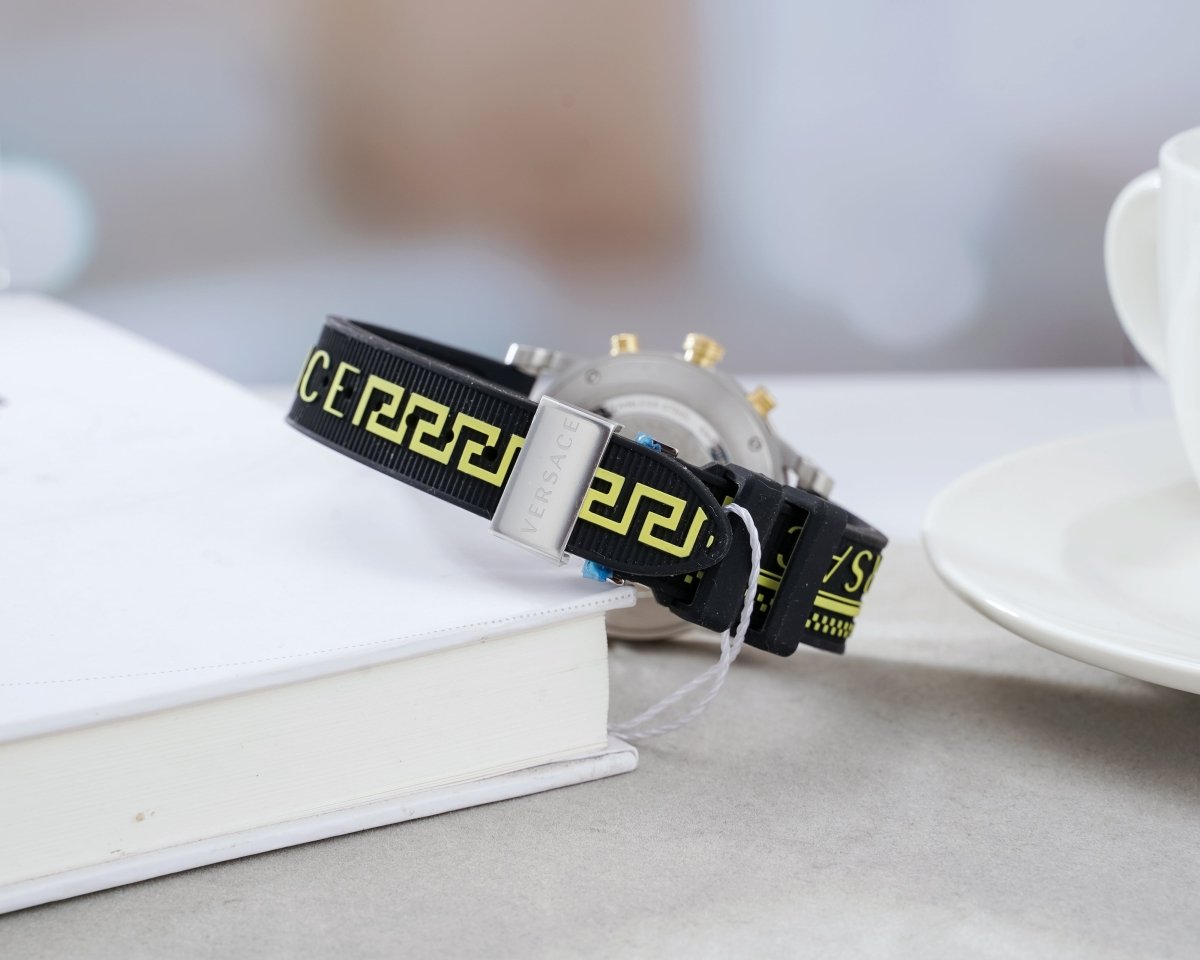 VERSACE Đồng Hồ Nam Sport Tech VELT00519 - L&M Luxury Timepieces