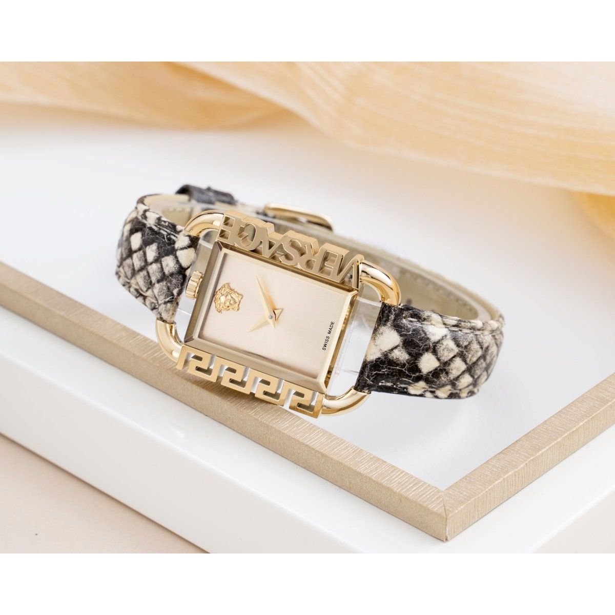 VERSACE Đồng Hồ Nữ Flair VE3B00122 - L&M Luxury Timepieces