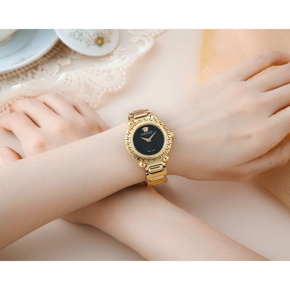 VERSACE Đồng Hồ Nữ Greca Twist VE6I00523 - L&M Luxury Timepieces