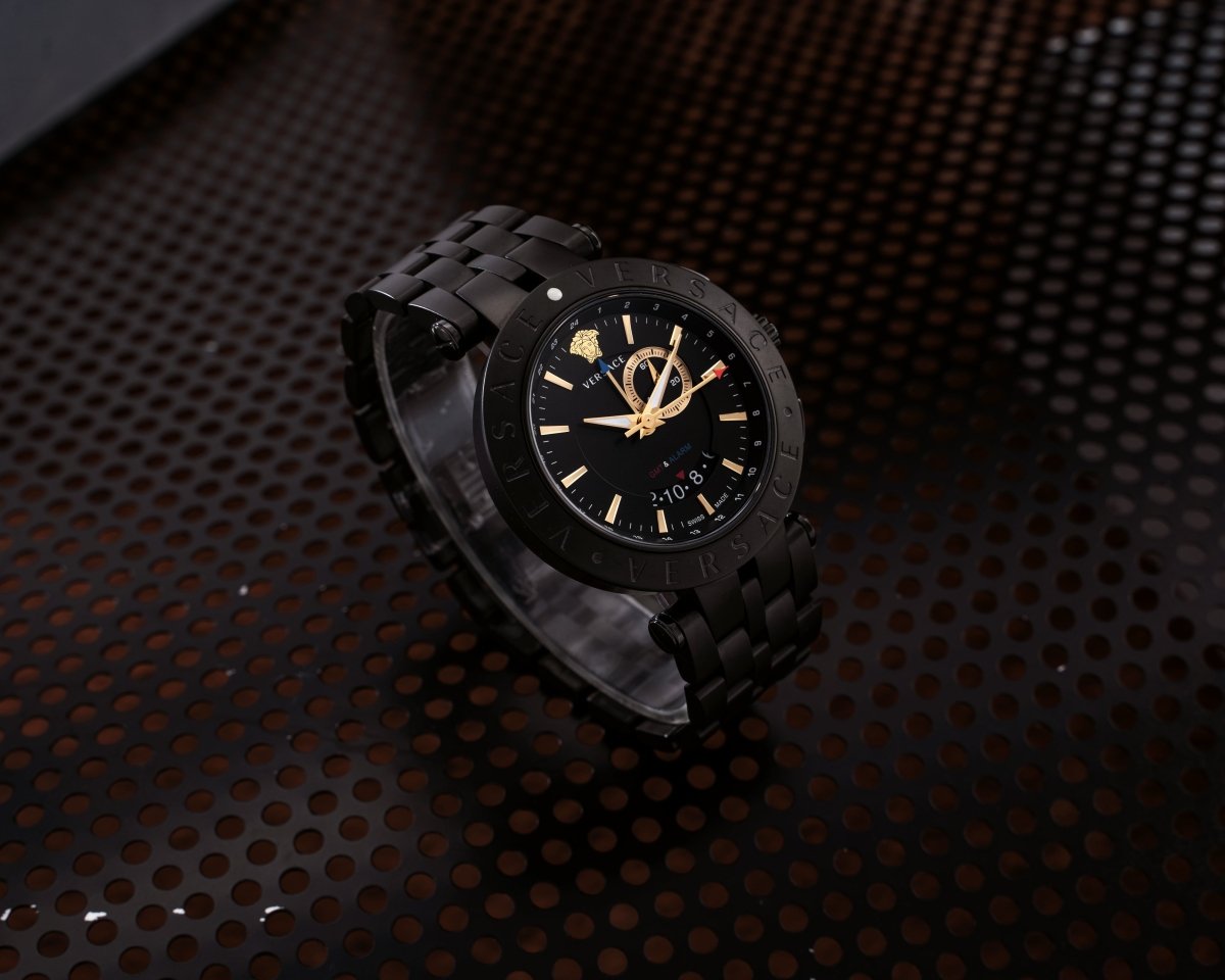 VERSACE V - RACE - L&M Luxury Timepieces