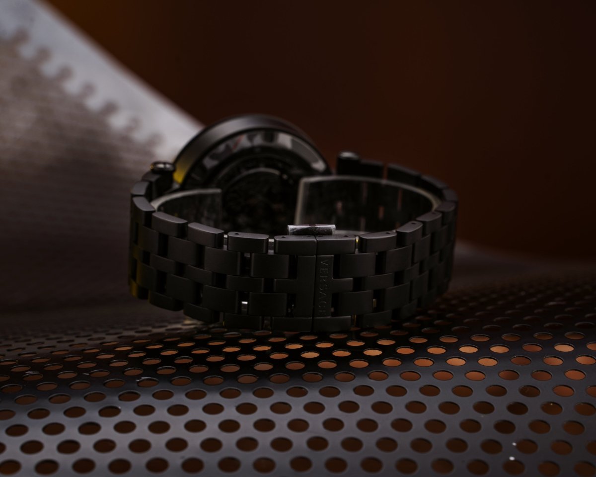 VERSACE V - RACE - L&M Luxury Timepieces