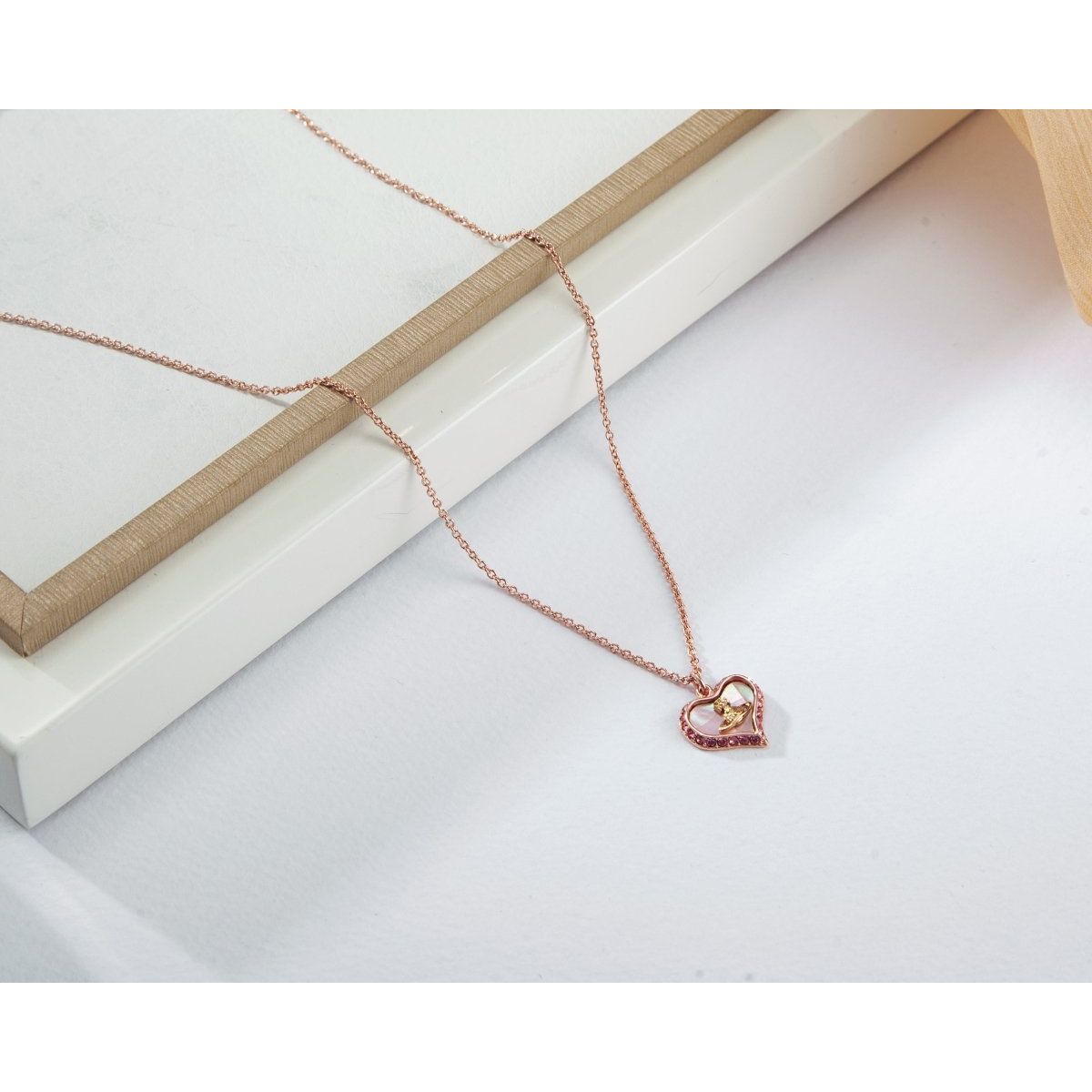 Vòng cổ VIVIENNE WESTWOOD - L&M Luxury Timepieces