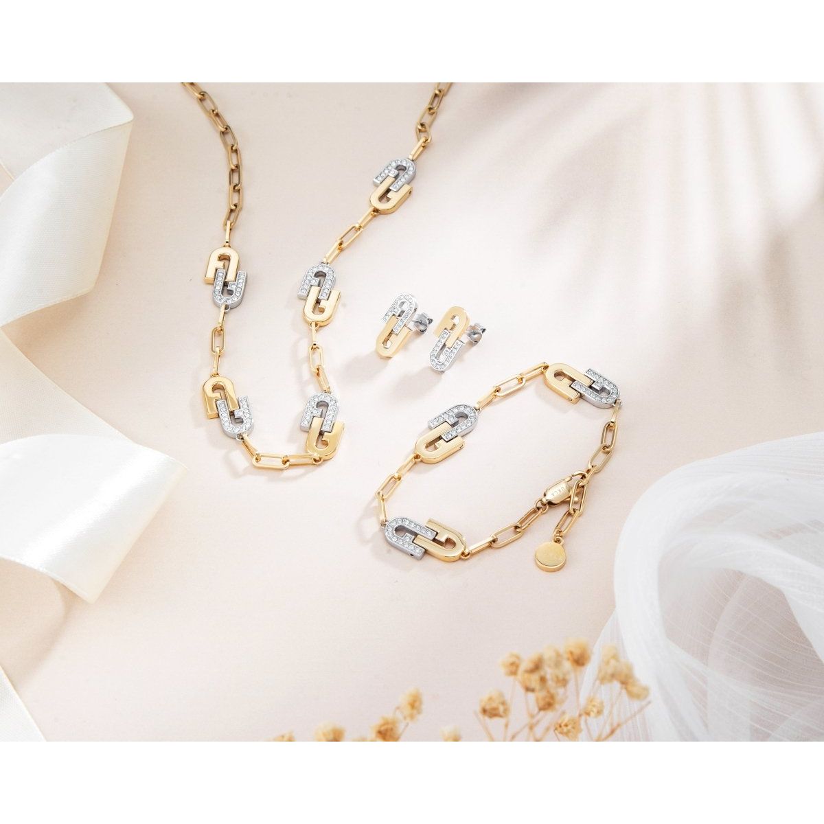 Vòng Tay - L&M Luxury Timepieces